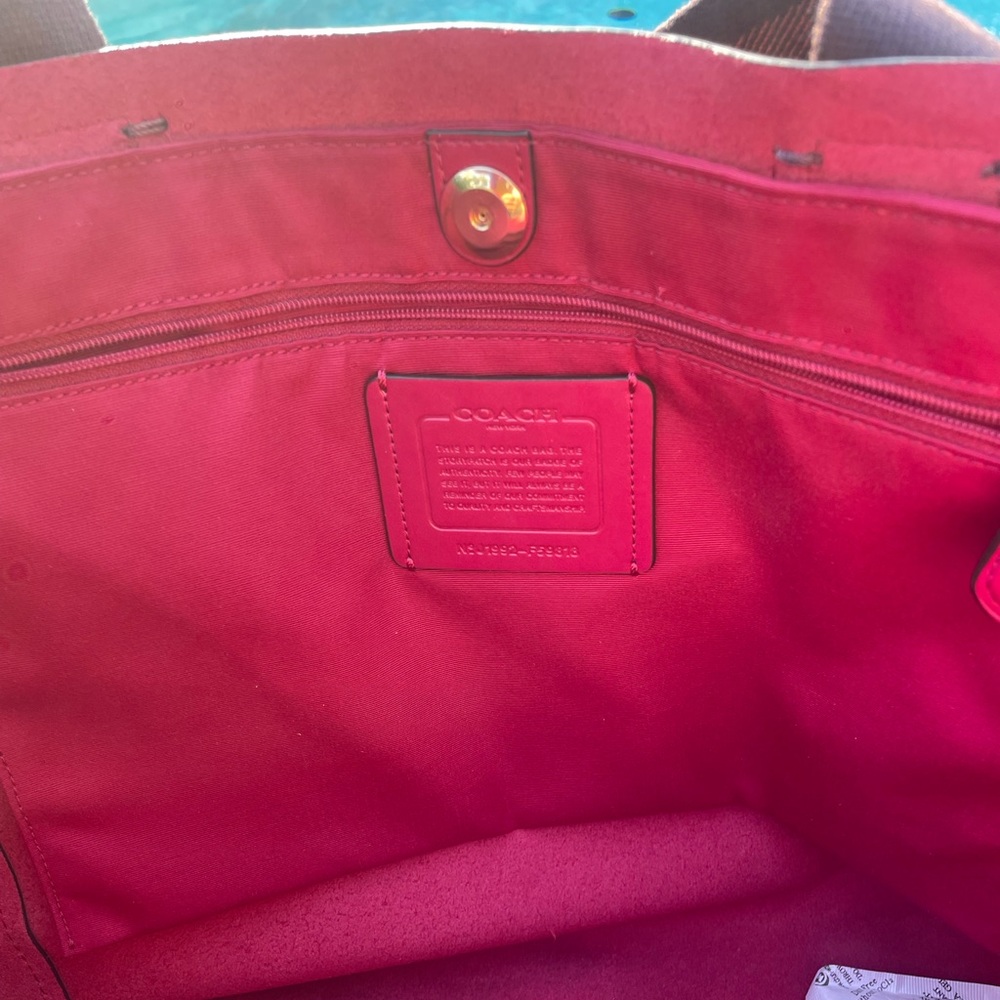 NWOT Coach Burgundy Pebbled Leather Derby Tote Shoulder Bag (CSR) - Picture 14 of 16